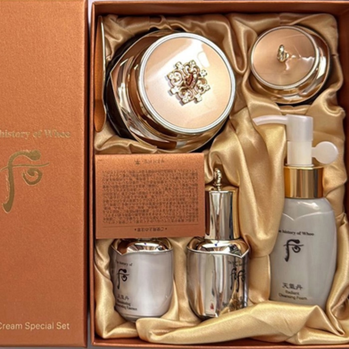 Whoo (The History Of Whoo) Cheongidan Radiant Regenerating Eye Cream 25mlProduct Thumbnail