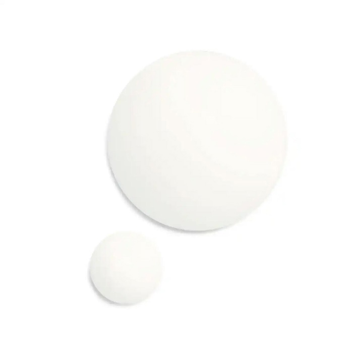 Chanel ECLAT PREMIER BRIGHT MILKY ESSENCE TONER 100mlProduct Thumbnail
