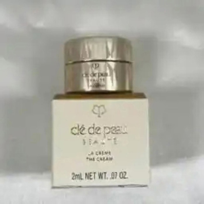 Cle De Peau La Creme (Expiry Year: 2028) 50mlProduct Thumbnail