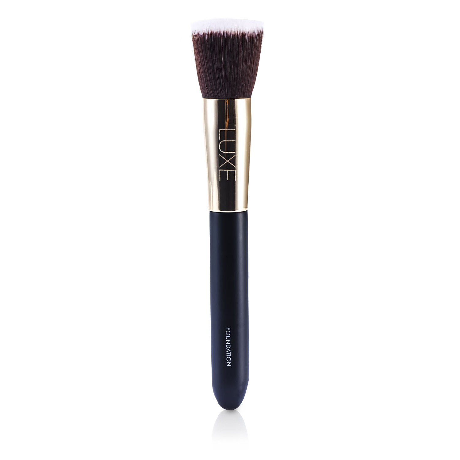 GloMinerals Luxe Foundation Brush Picture Color