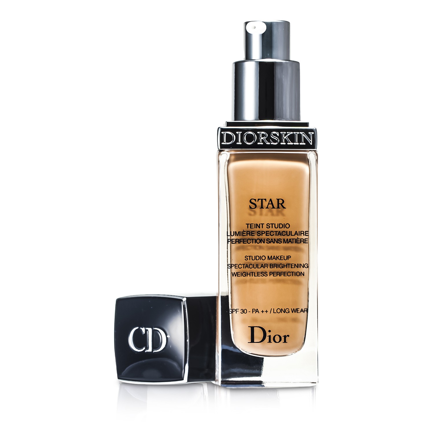 Christian Dior Rozjasňující fluidní make 30ml/1oz