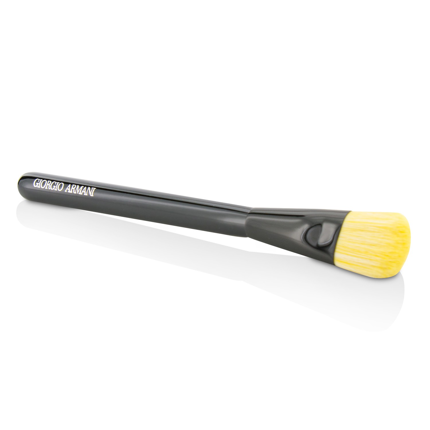 Giorgio Armani Maestro Blender Brush 4 Picture Color