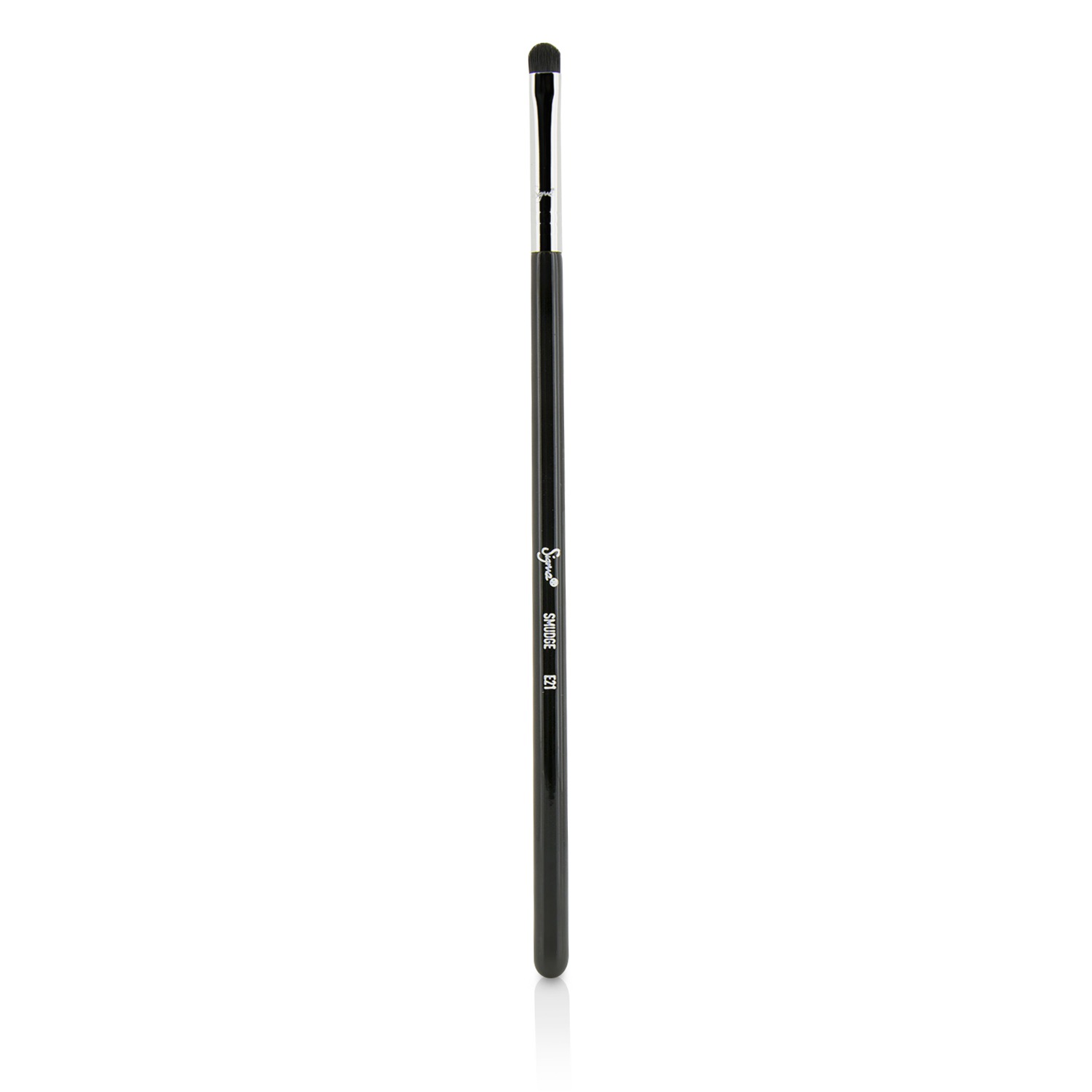 Sigma Beauty E21 Smudge Brush Picture Color