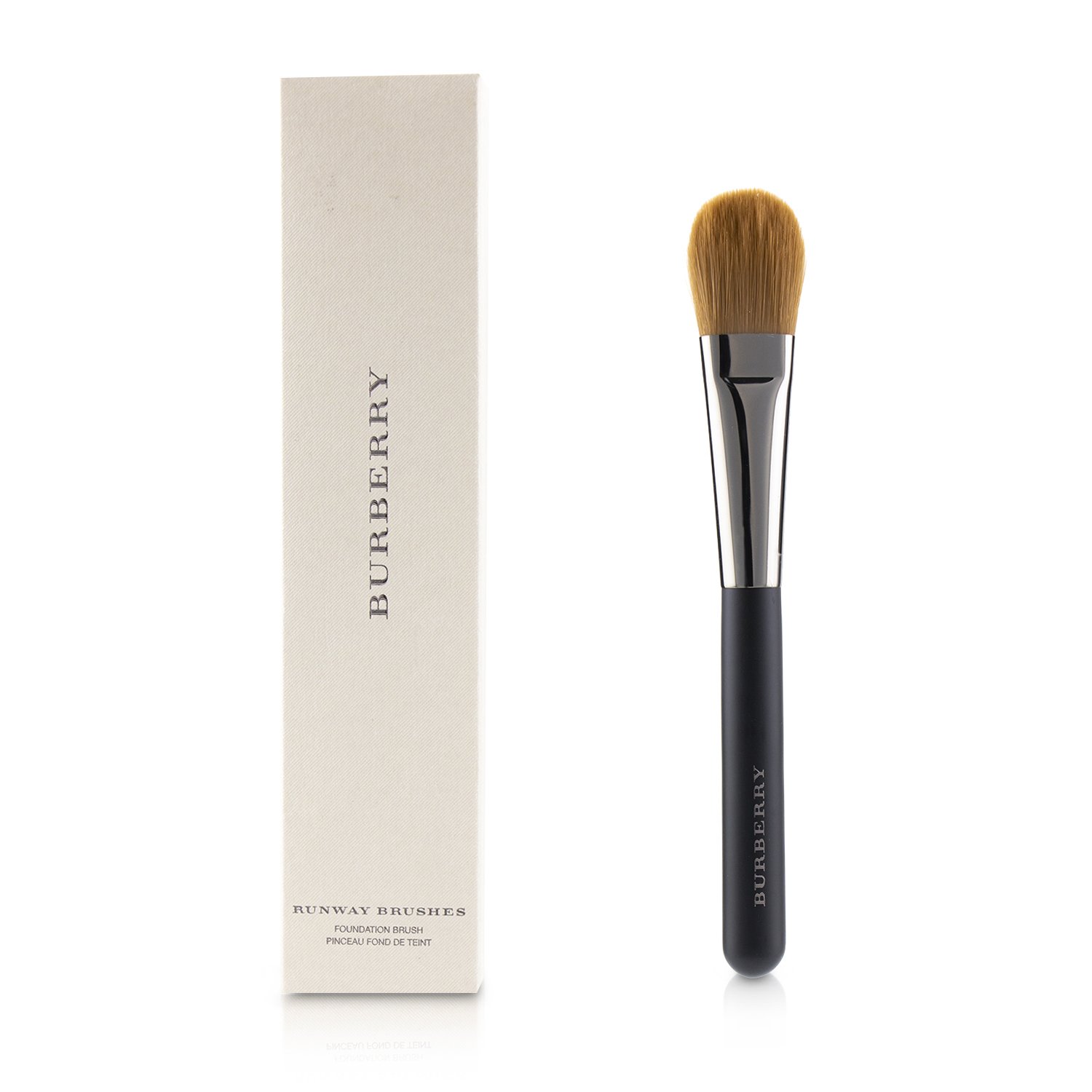 Burberry Foundation Brush No. 04 Picture Color