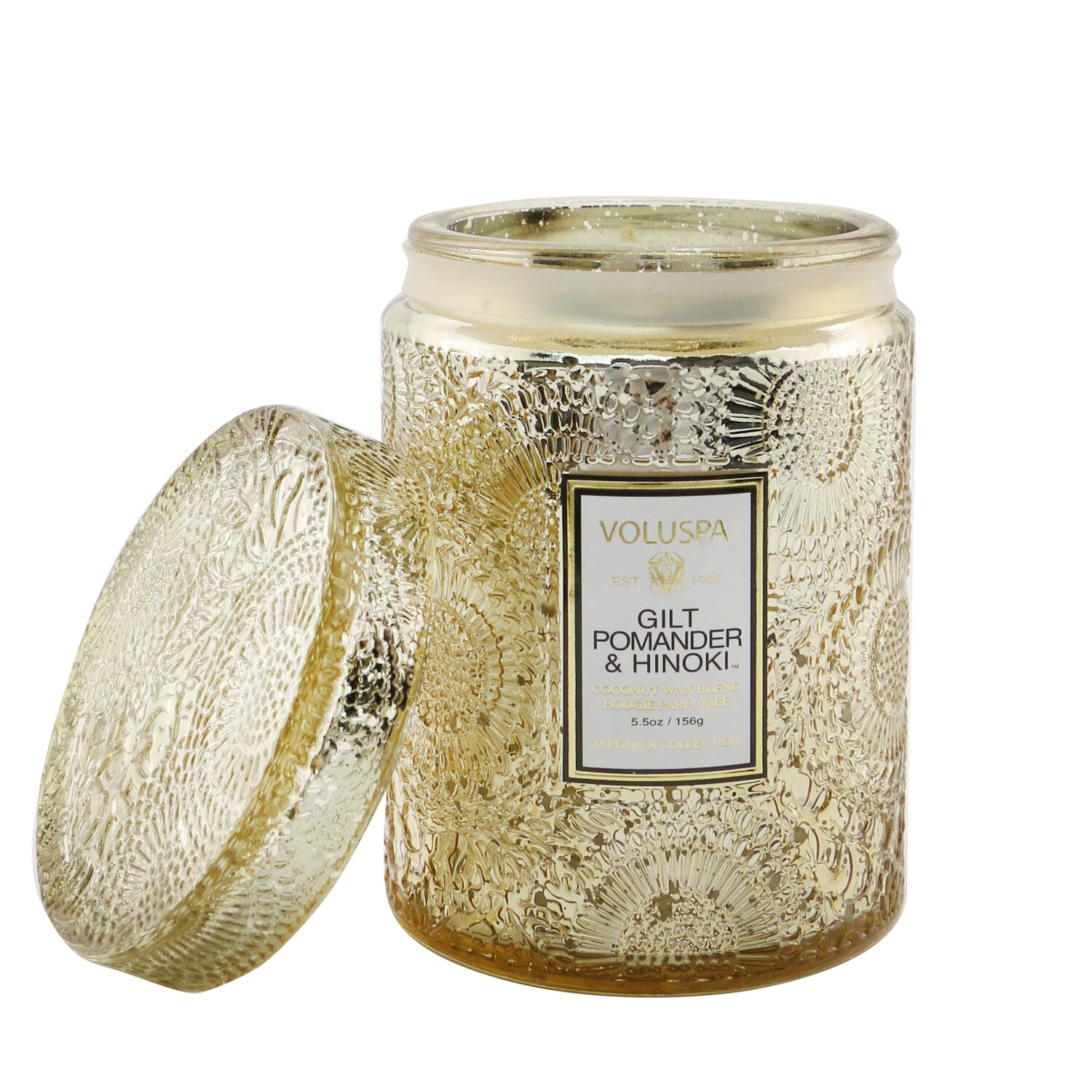 Voluspa شمع بحافة صدفية - Gilt Pomoander & Hinoki 156g/5.5oz