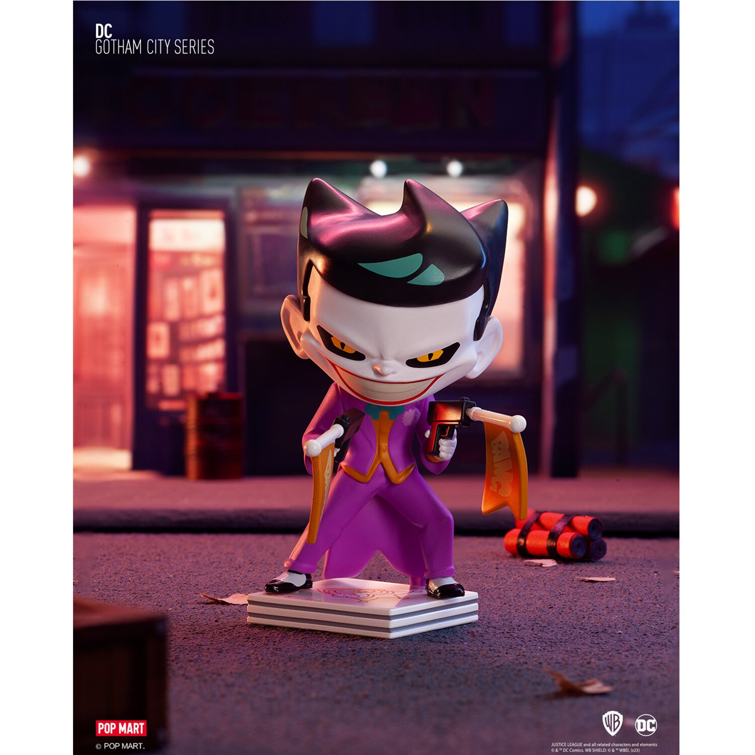Popmart DC Gotham City (Individual Blind Boxes) 7x11x7cm