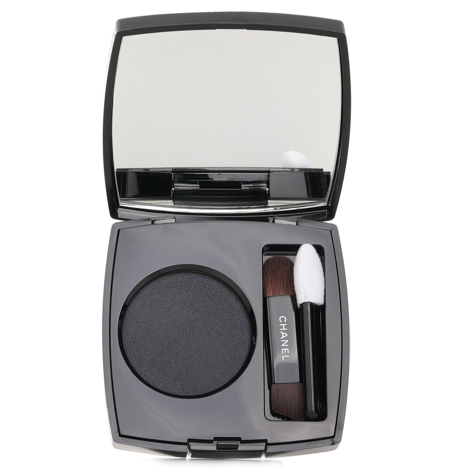 Chanel Ombre Essentielle Multi Use Longwearing Eyeshadow 2.2g